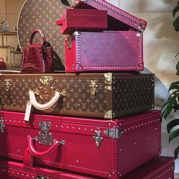 Meet your Posher, Maria - Picture 1 of 1